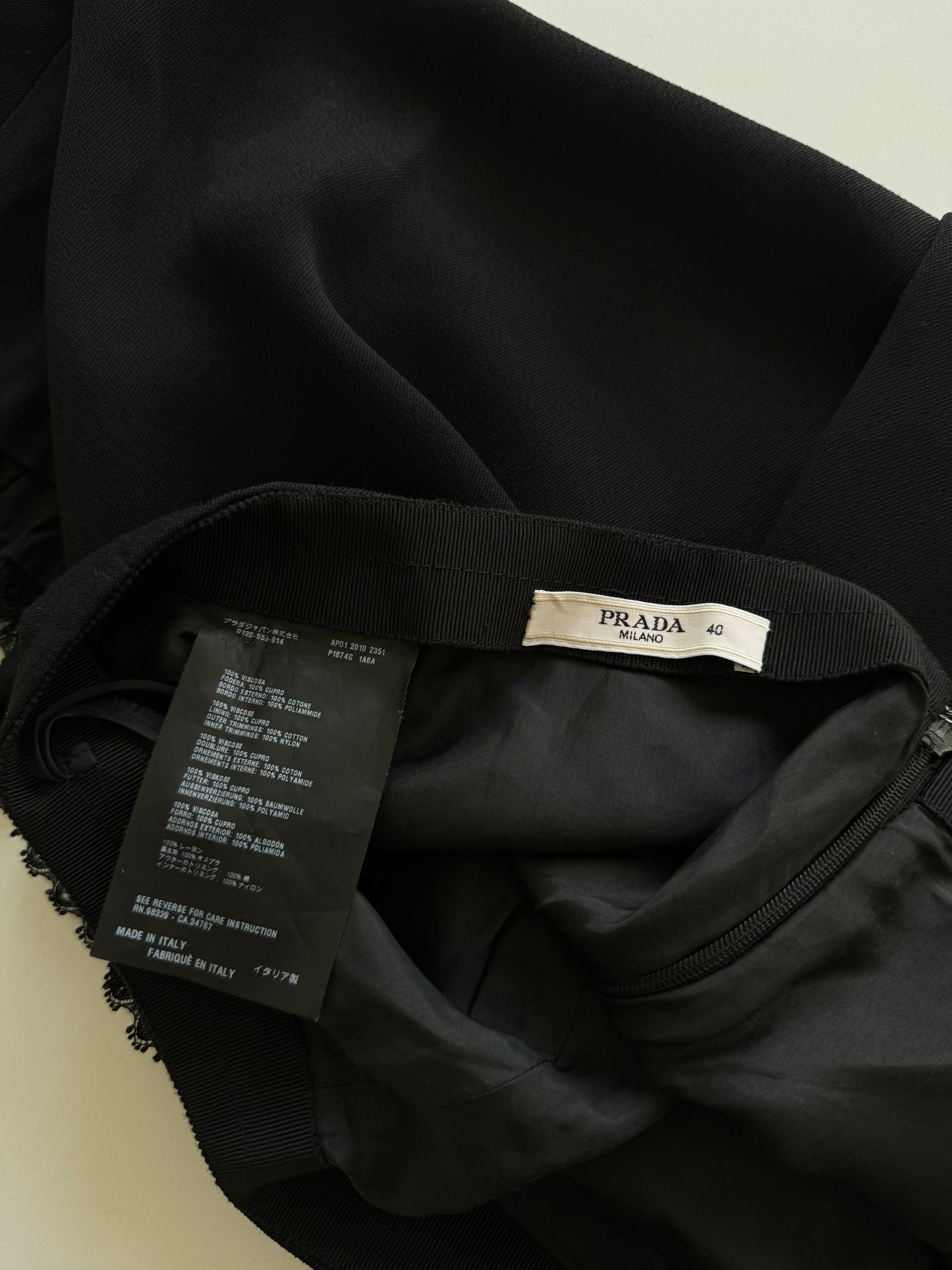 Prada FW2010 black midi-skirt