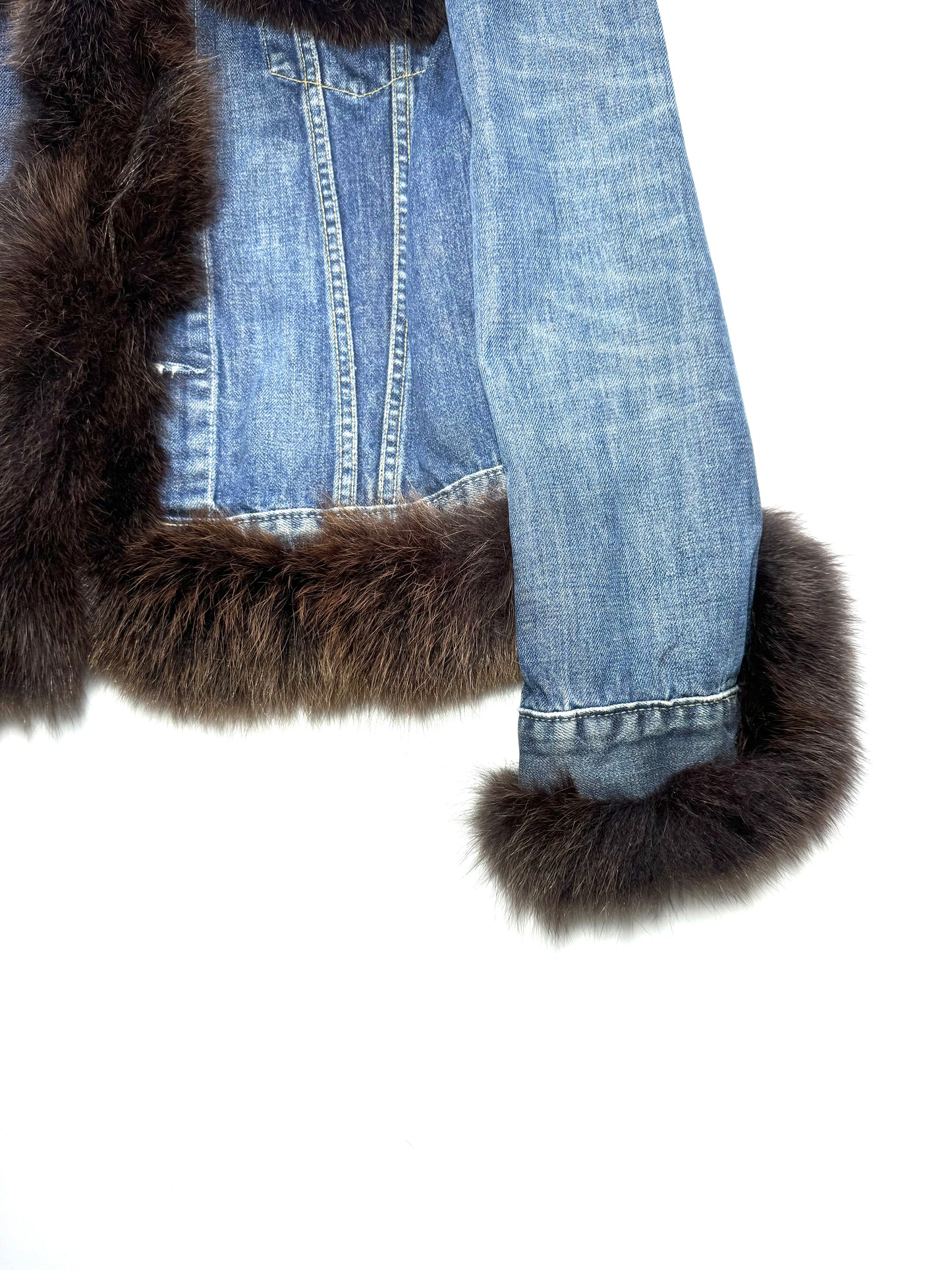 Levi's denim jacket with fur trim