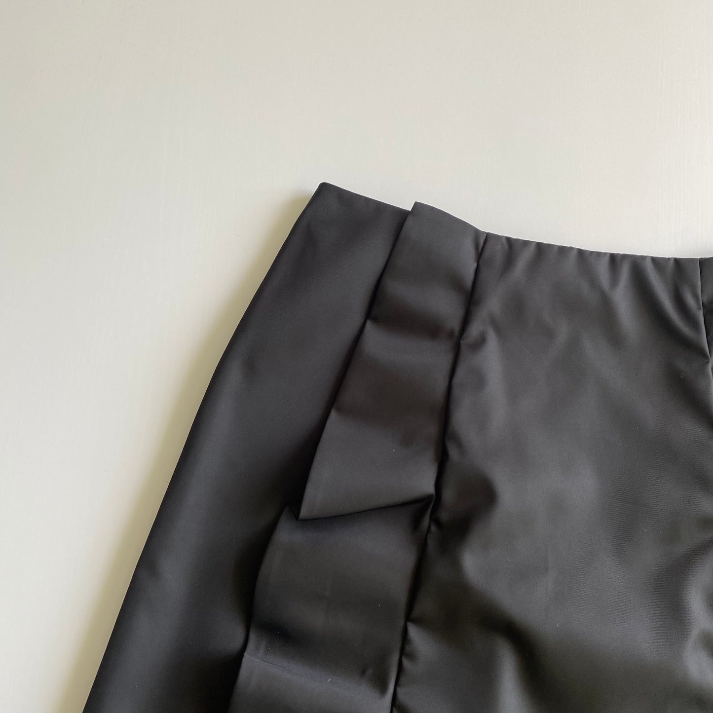 Prada FW2008 black nylon ruffled skirt