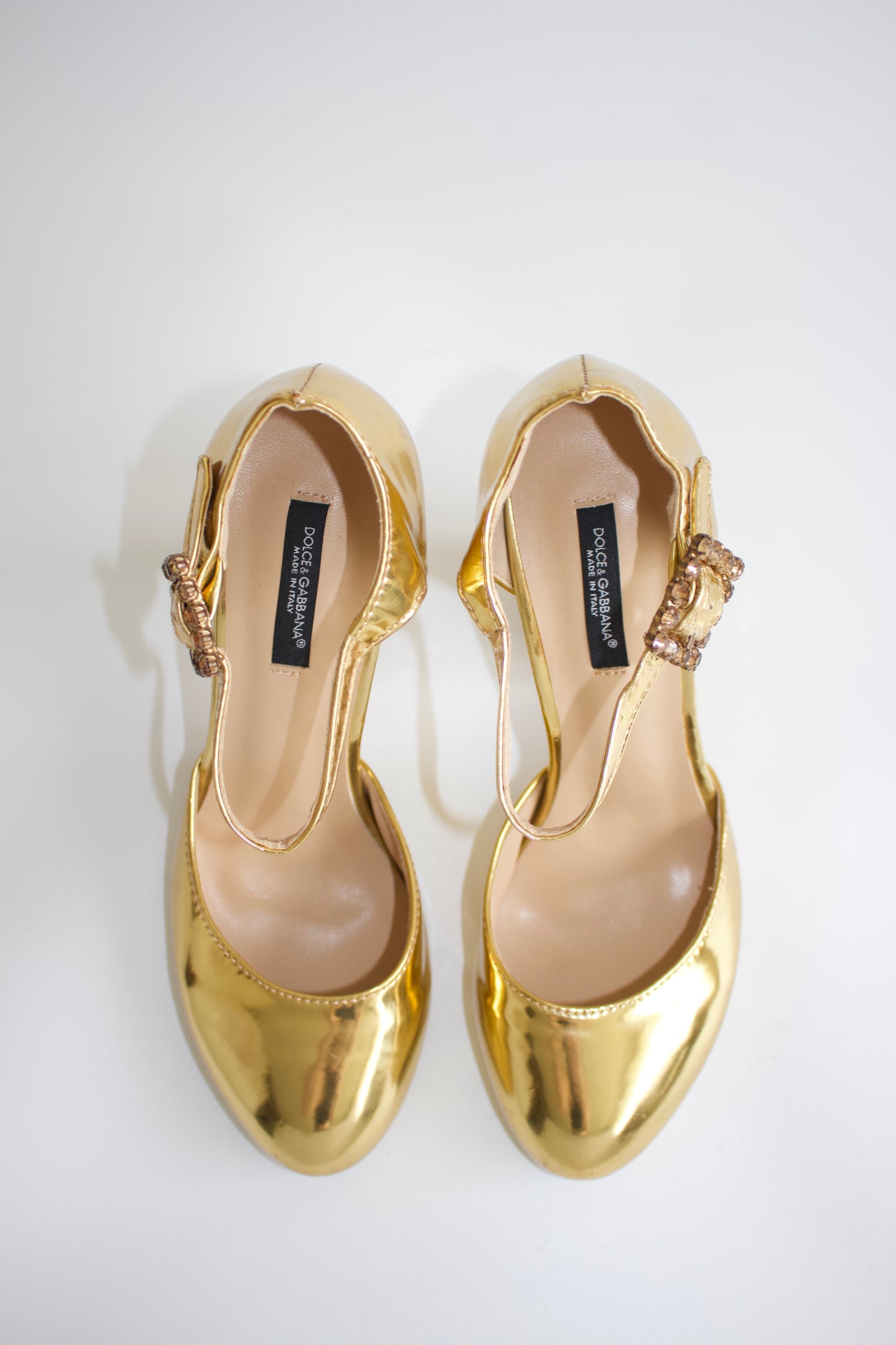 Dolce & Gabbana SS 2016 golden heels with gemstone embellishments