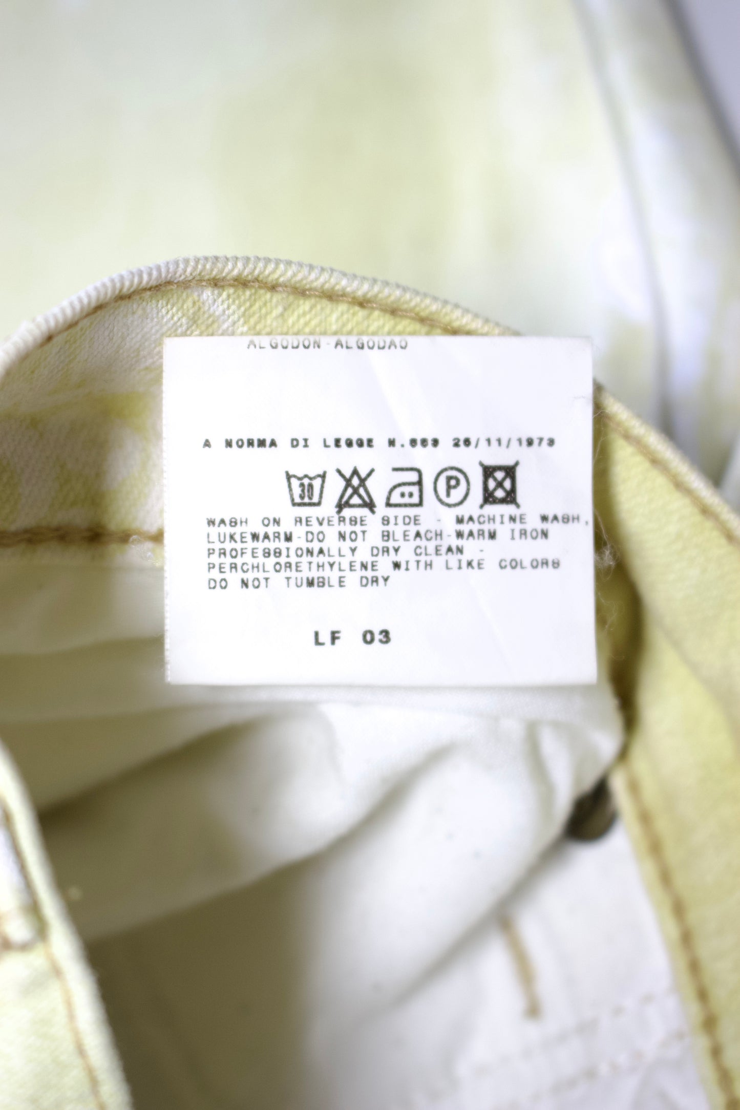 Roberto Cavalli 2000s cream paisley print jeans
