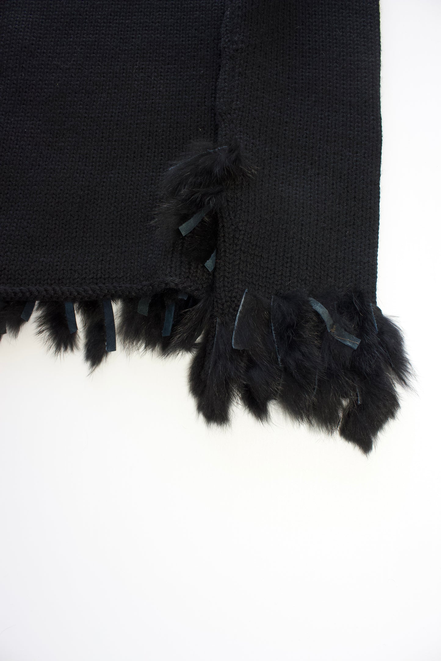 Vintage black sweater with fur fringe