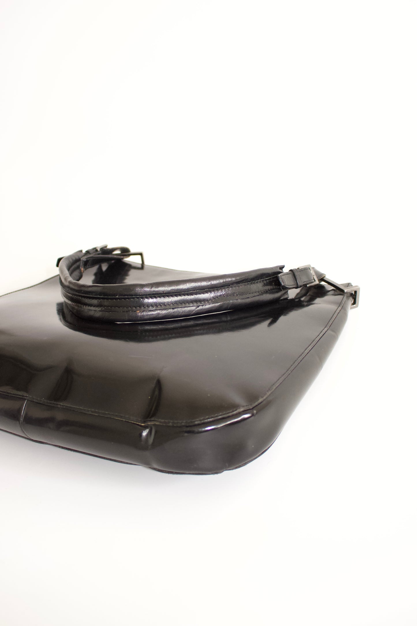 Gucci FW1998 Tom Ford era black glossy leather hobo