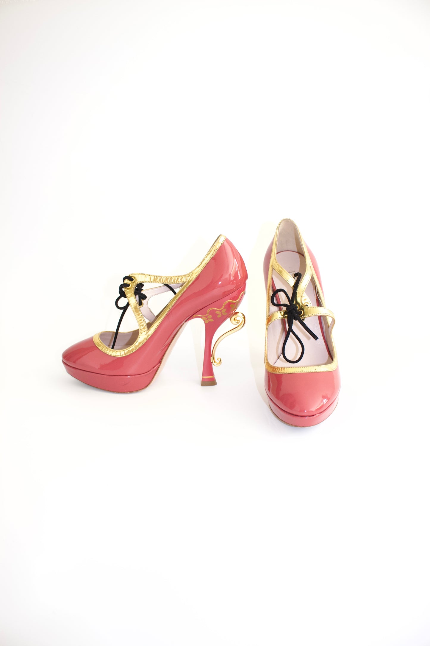 Miu Miu SS 2008 red and gold pumps