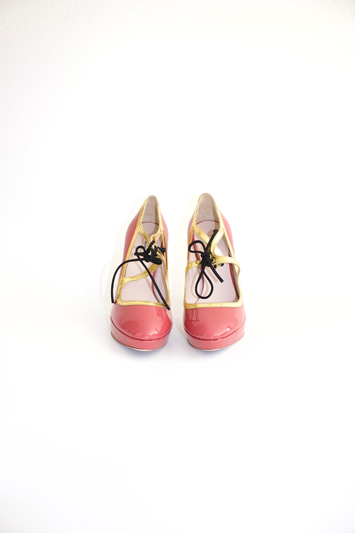 Miu Miu SS 2008 red and gold pumps