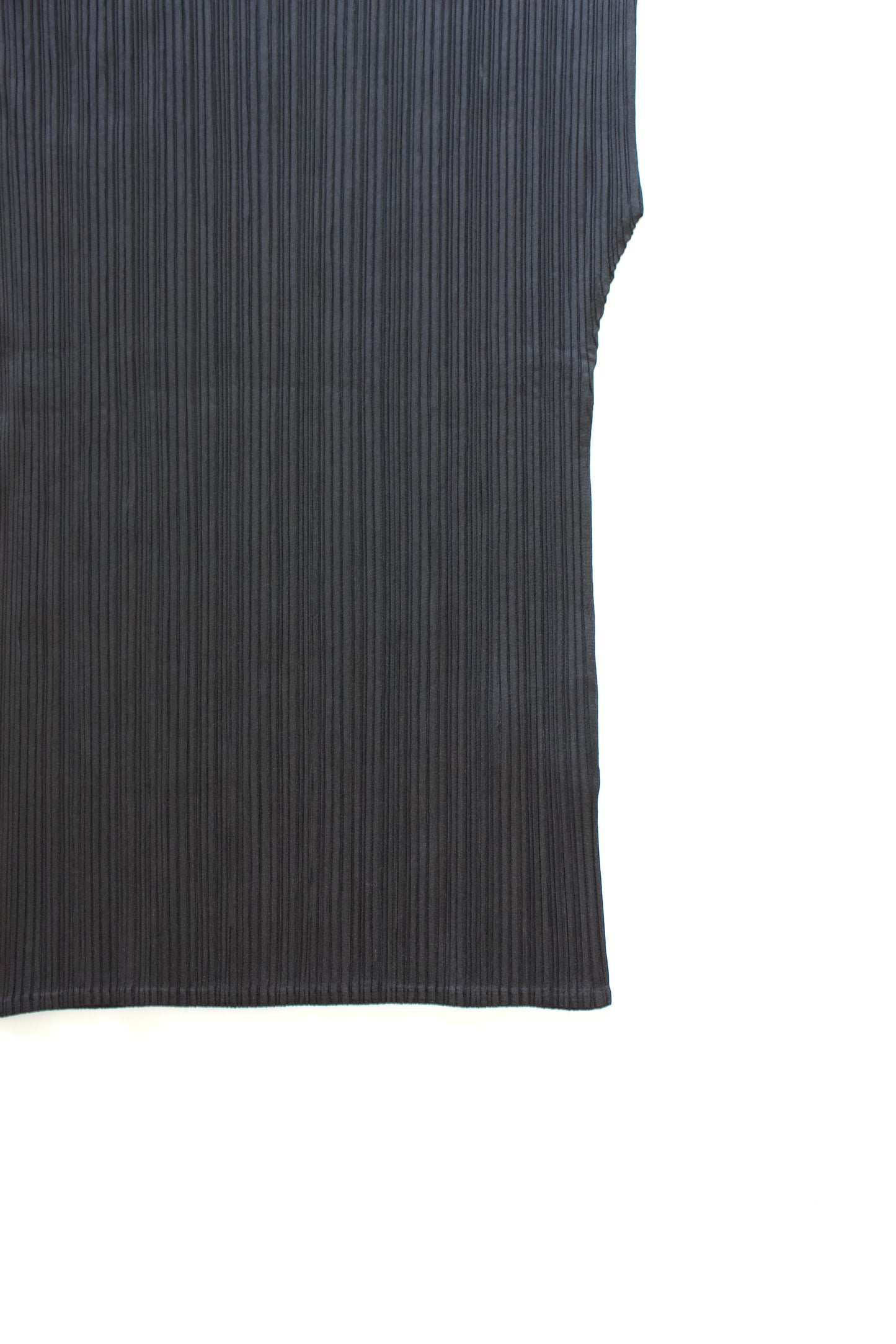 Issey Miyake Pleats Please 2005 black sleevless top