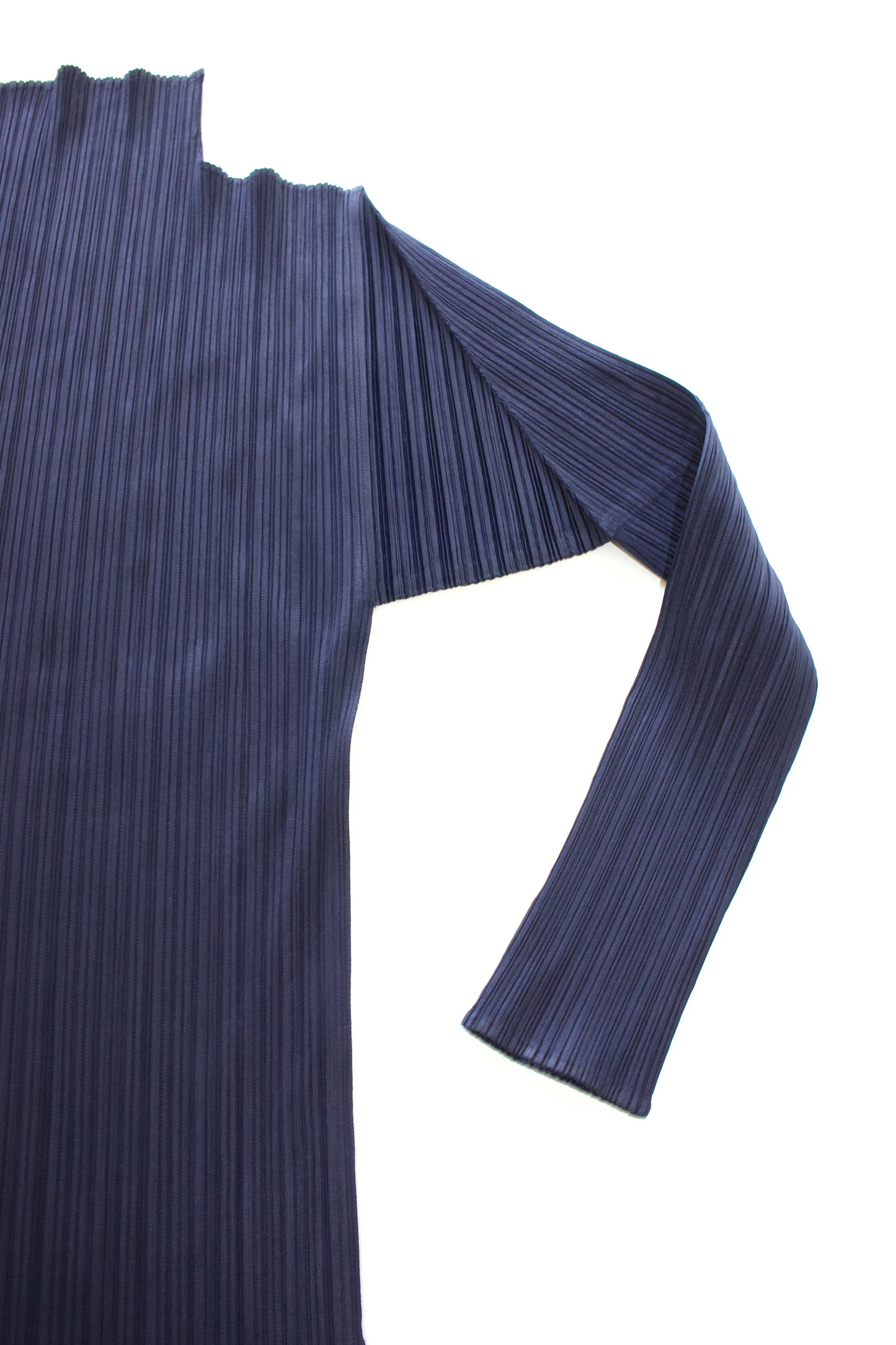 Issey Miyake 2007 Pleats Please navy longsleeve top