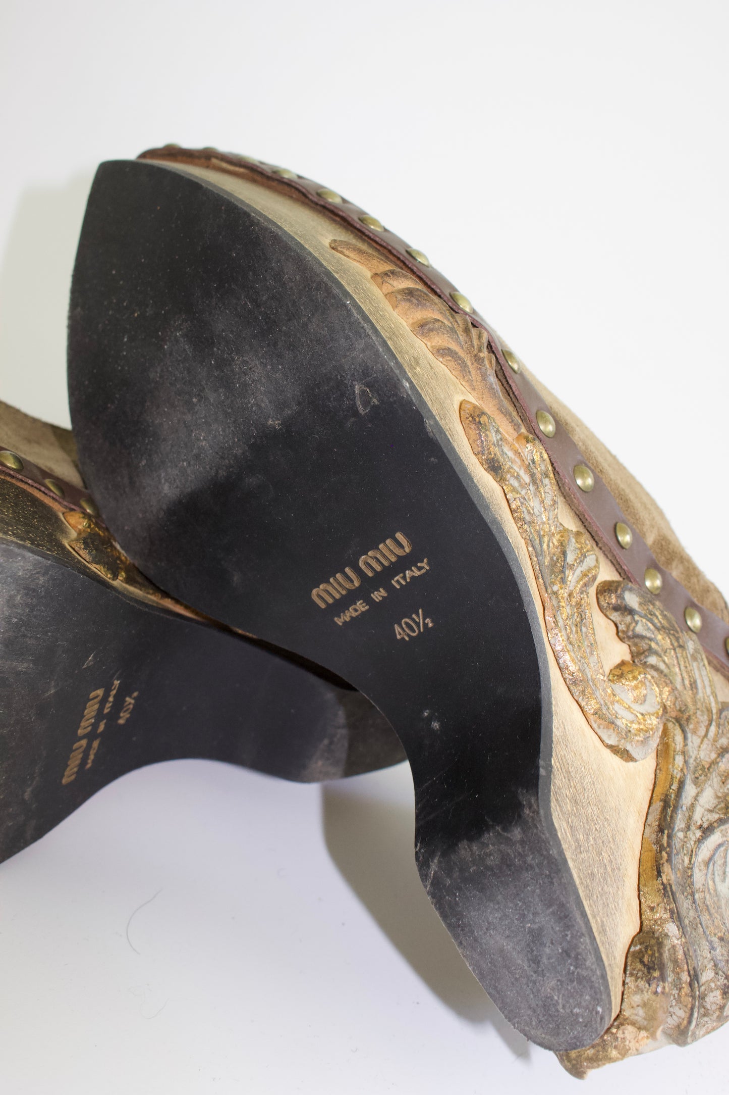 Miu Miu FW 2006 khaki wooden clogs