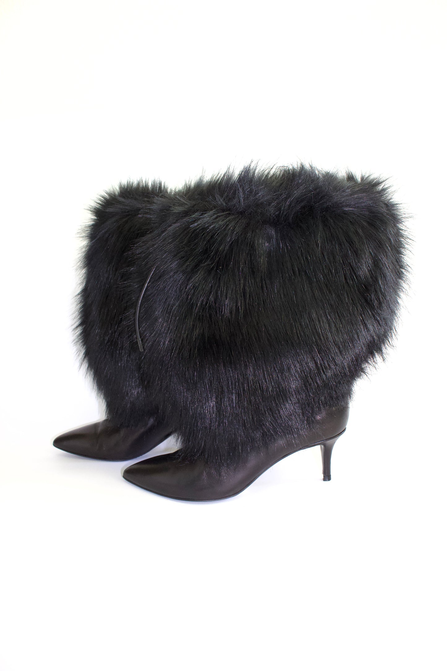 Emporio Armani black boots with fur