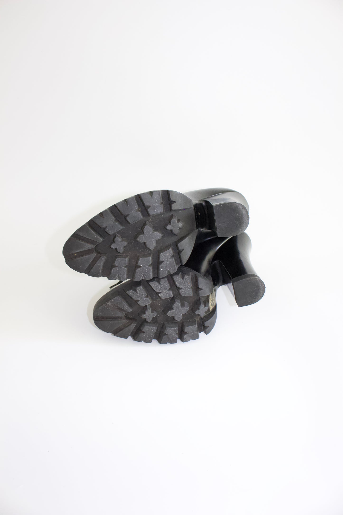Prada black leather Oxford heels