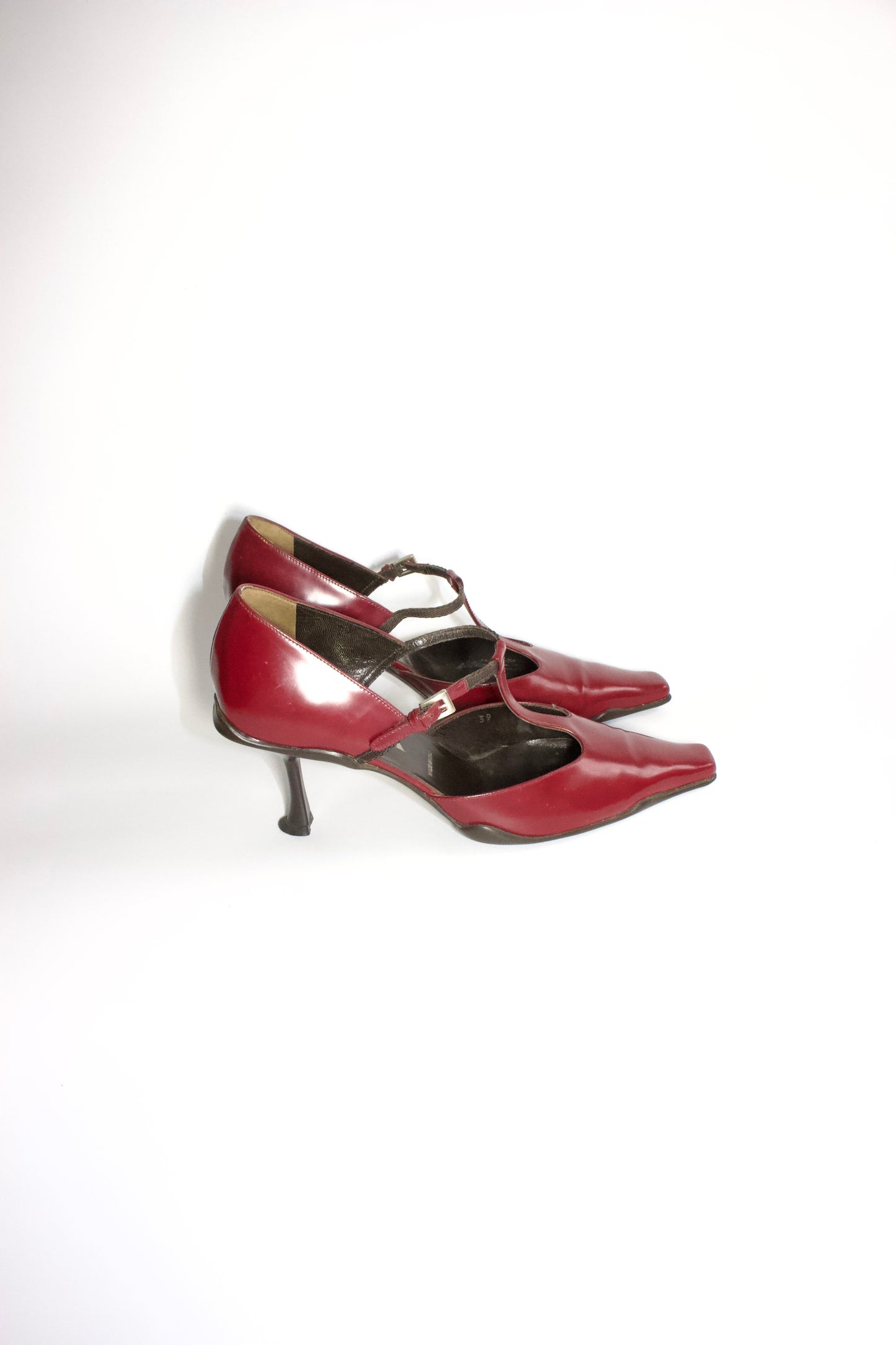 Prada SS 2000 red leather kitten heels