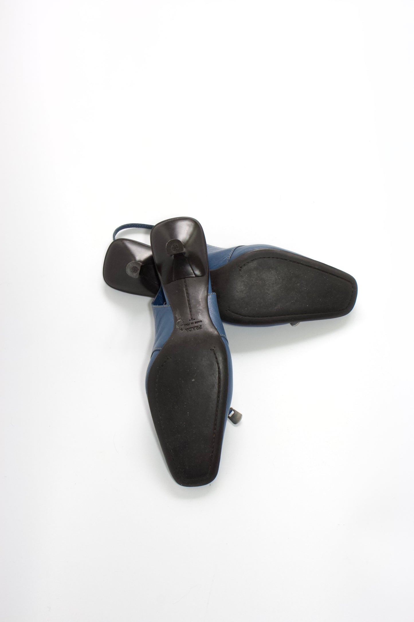 Prada 2000s azzure kitten heels