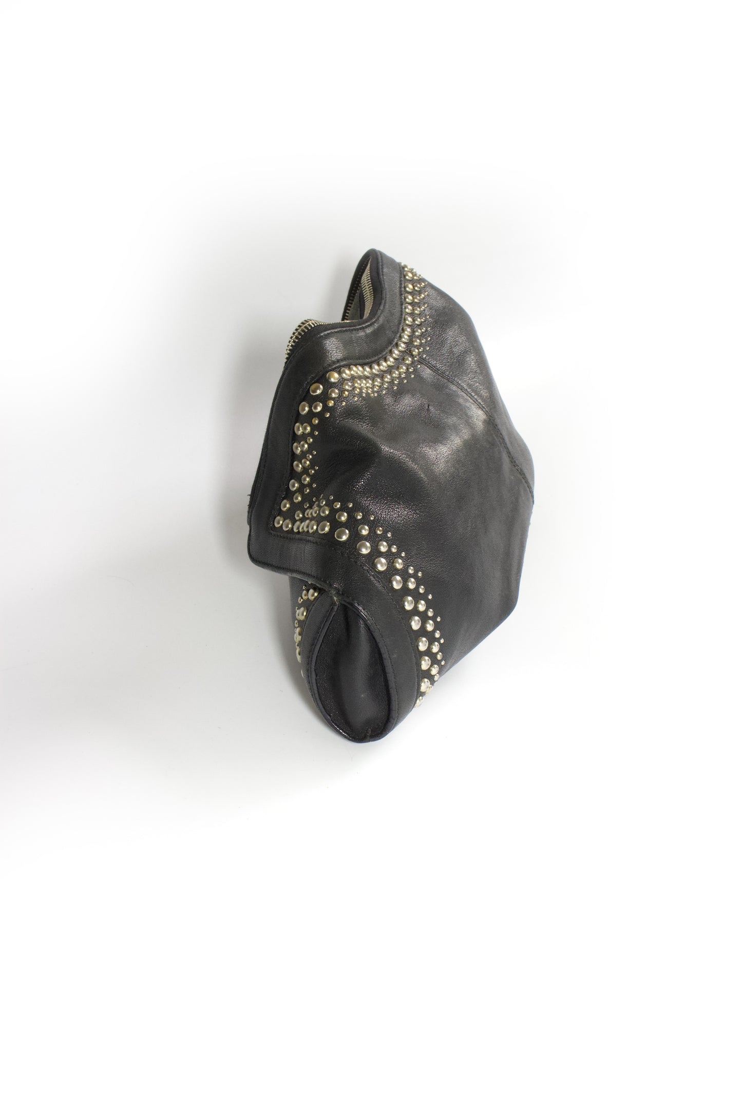 Alexander Mcqueen SS 2010 De Manta black leather clutch