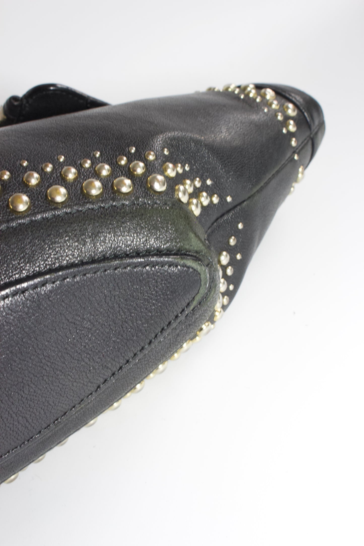 Alexander Mcqueen SS 2010 De Manta black leather clutch