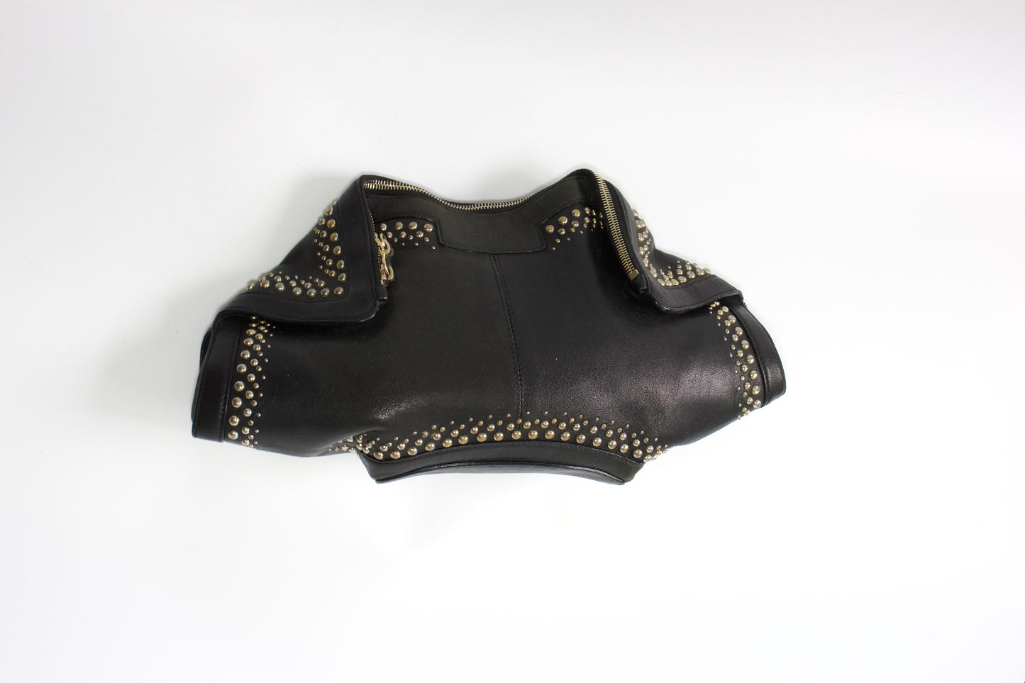 Alexander Mcqueen SS 2010 De Manta black leather clutch