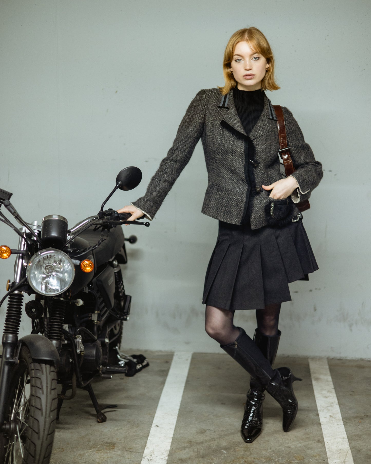 Dolce & Gabbana SS 2003 grey belted skirt