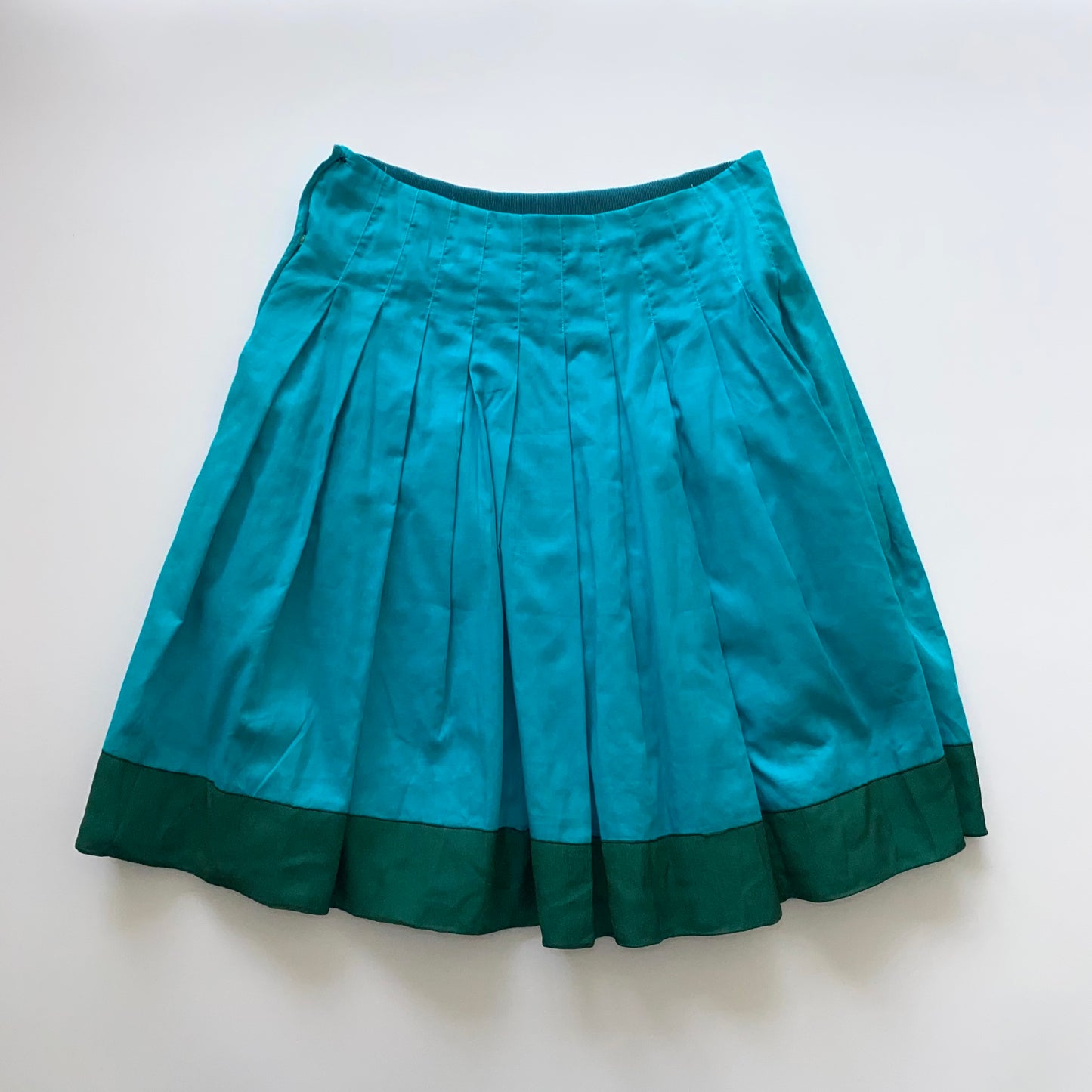 Prada emerald blue mini-skirt with green trim