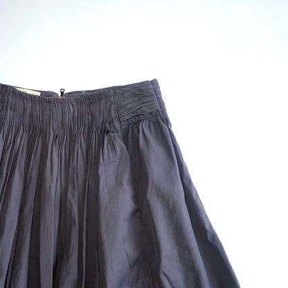 Prada SS2006 dark grey midi-skirt with white rim