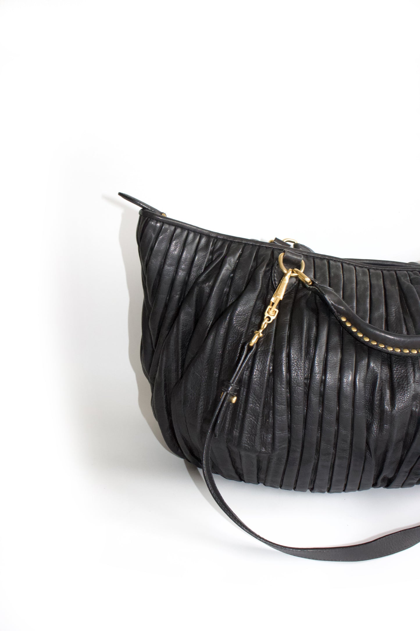 Miu Miu plissé leather crossbody bag