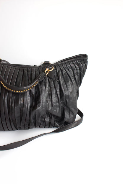 Miu Miu plissé leather crossbody bag