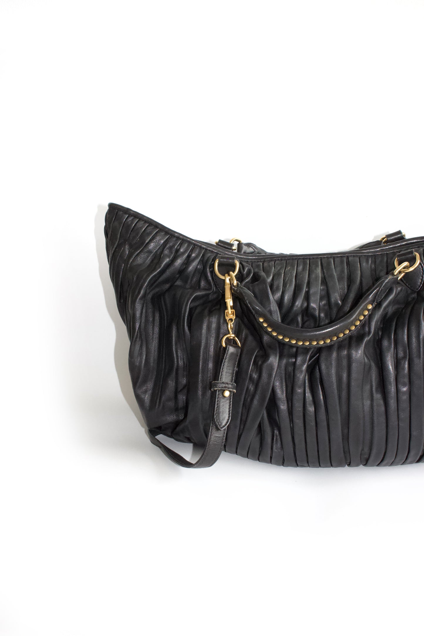 Miu Miu plissé leather crossbody bag