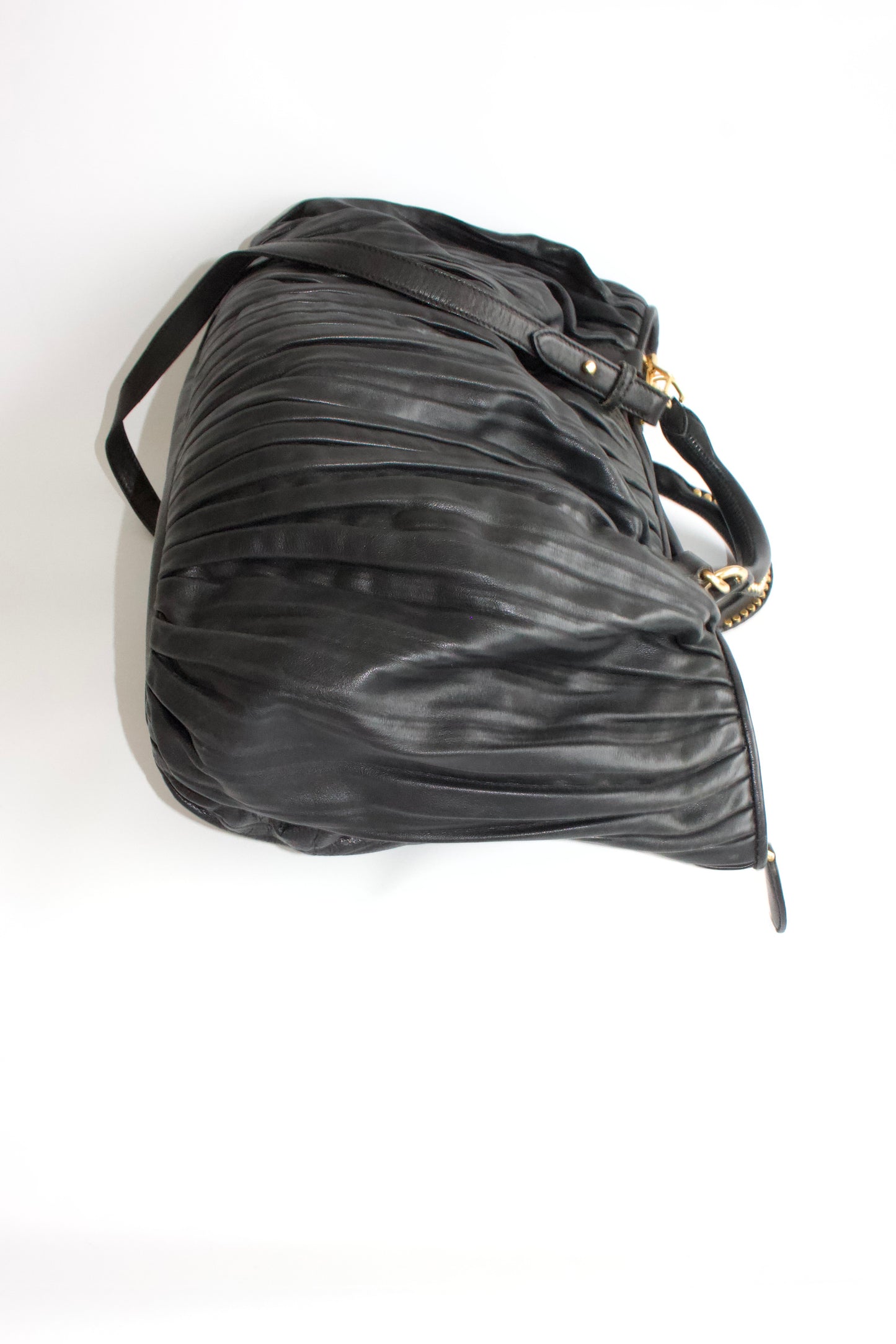 Miu Miu plissé leather crossbody bag