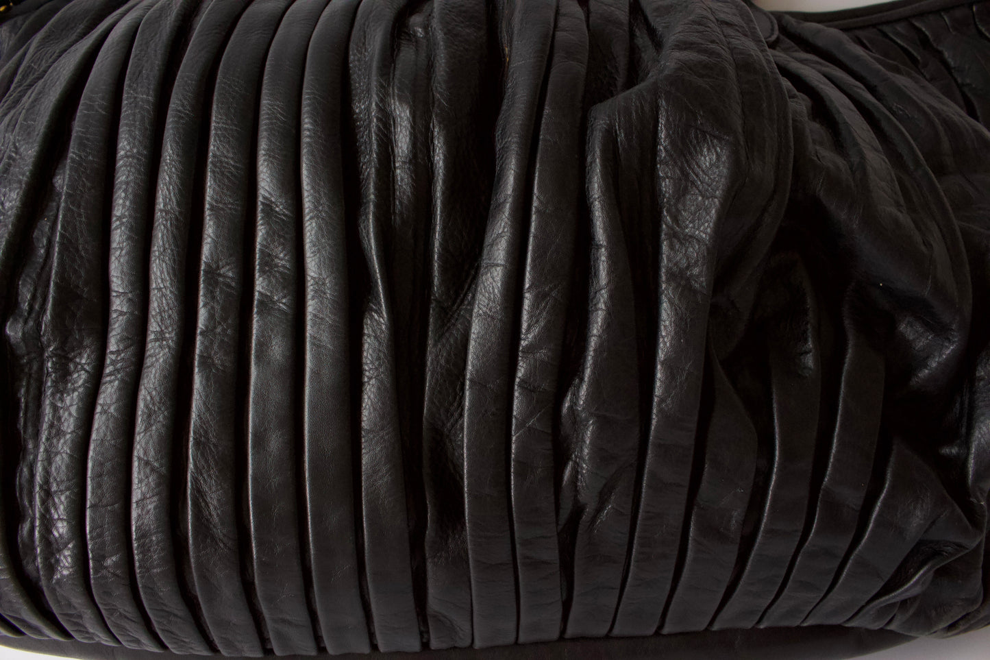 Miu Miu plissé leather crossbody bag