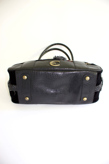 Roberto Cavalli 2000s black velvet floral embroidered shoulder bag