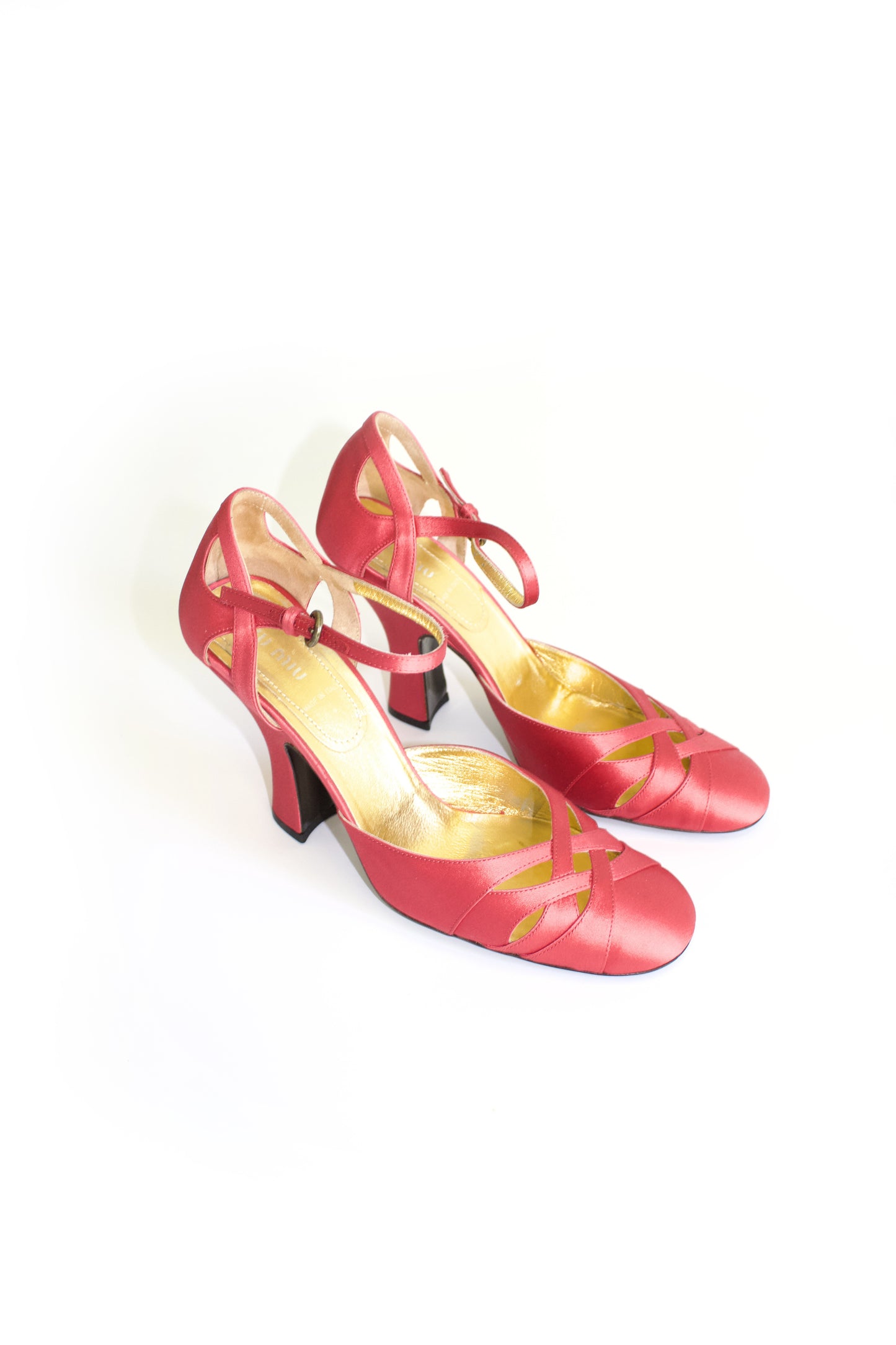 Miu Miu FW 2003 pink satin heels