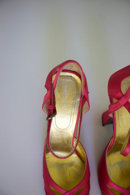 Miu Miu FW 2003 pink satin heels