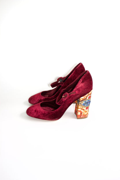 Dolce & Gabbana FW 2013 red vevet heels with decorated heel