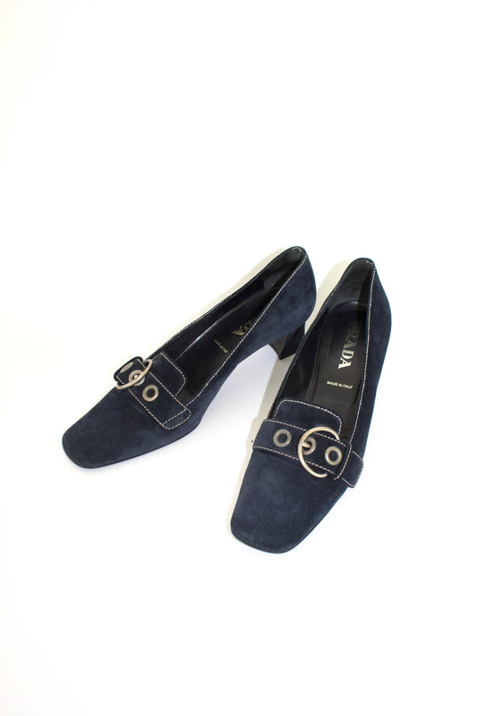 Prada SS 2002 navy blue suede kitten heels