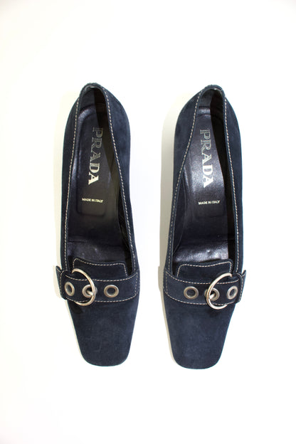 Prada SS 2002 navy blue suede kitten heels