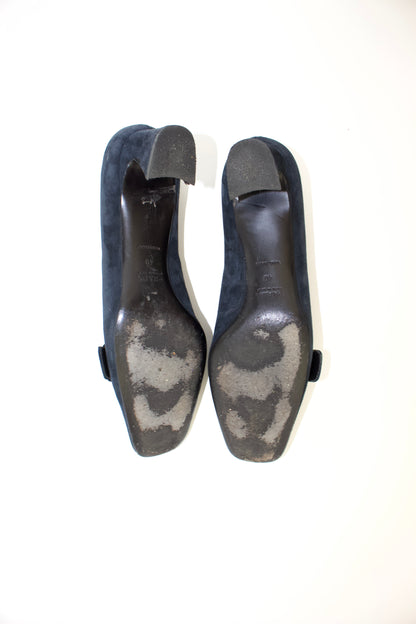 Prada SS 2002 navy blue suede kitten heels