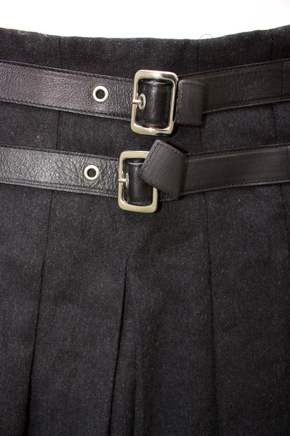 Dolce & Gabbana FW 2003 black belted wool skirt