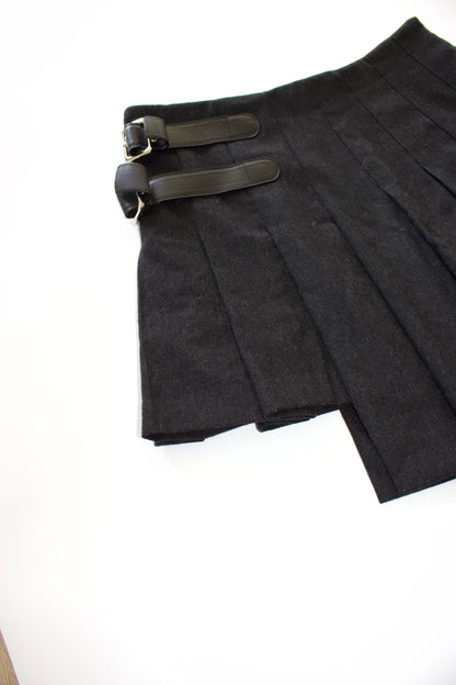 Dolce & Gabbana FW 2003 black belted wool skirt