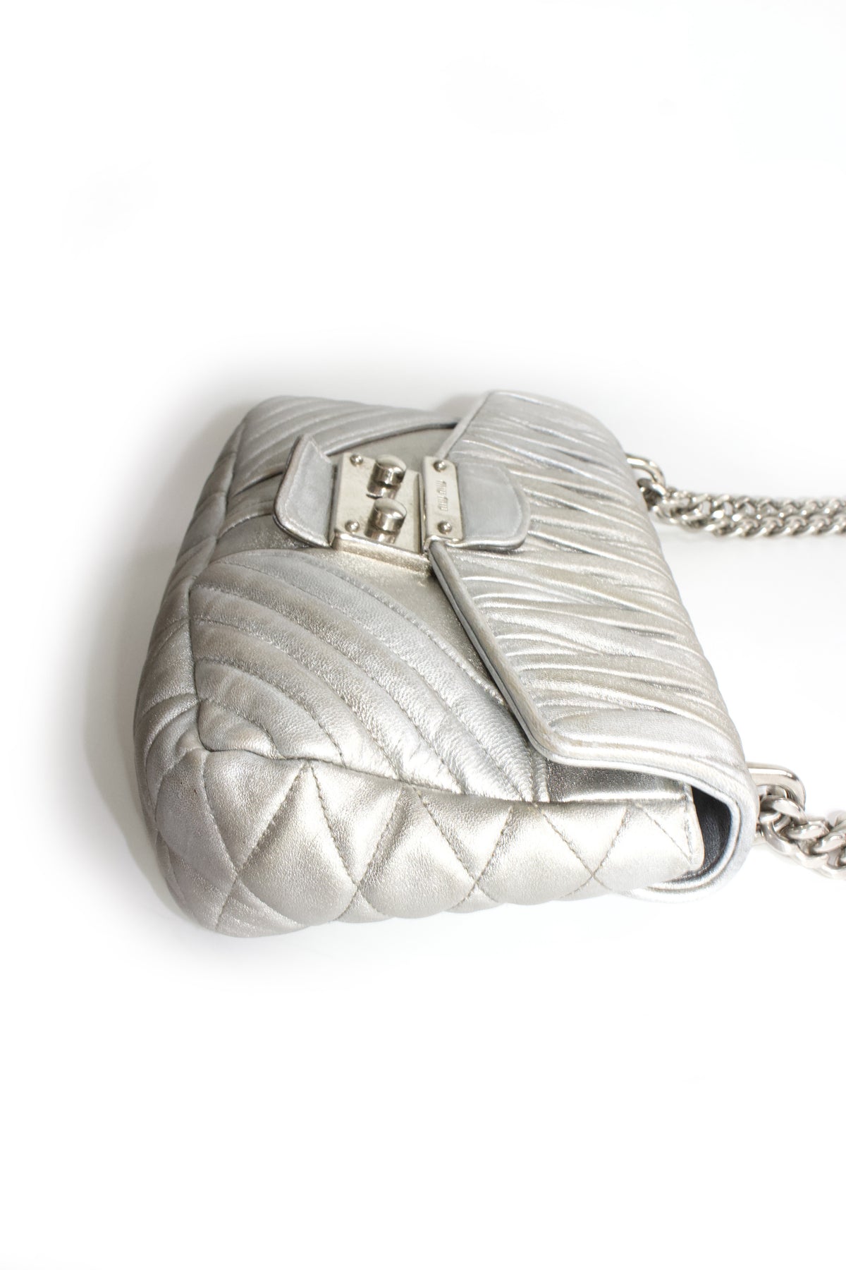 Miu Miu Resort 2014 silver matelassé 'Biker' bag