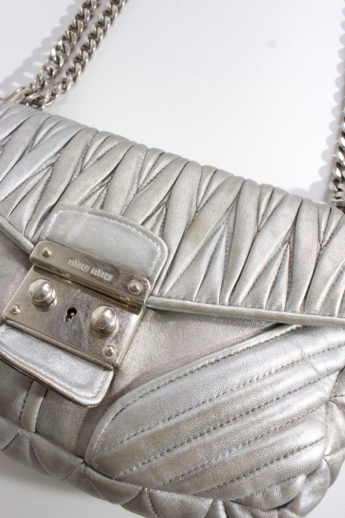 Miu Miu Resort 2014 silver matelassé 'Biker' bag