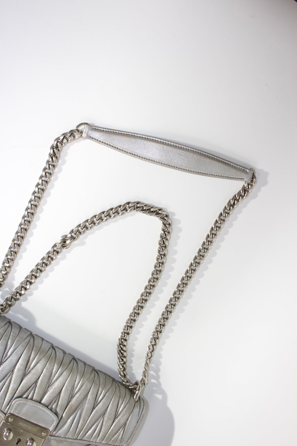 Miu Miu Resort 2014 silver matelassé 'Biker' bag