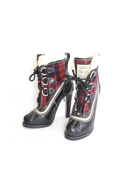 Dsquared2 black leather & tartan shealing heeled boots