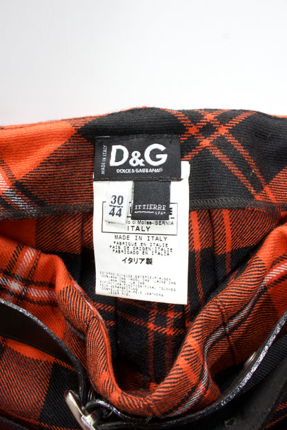 Dolce & Gabbana FW 2003 red & black tartan skirt