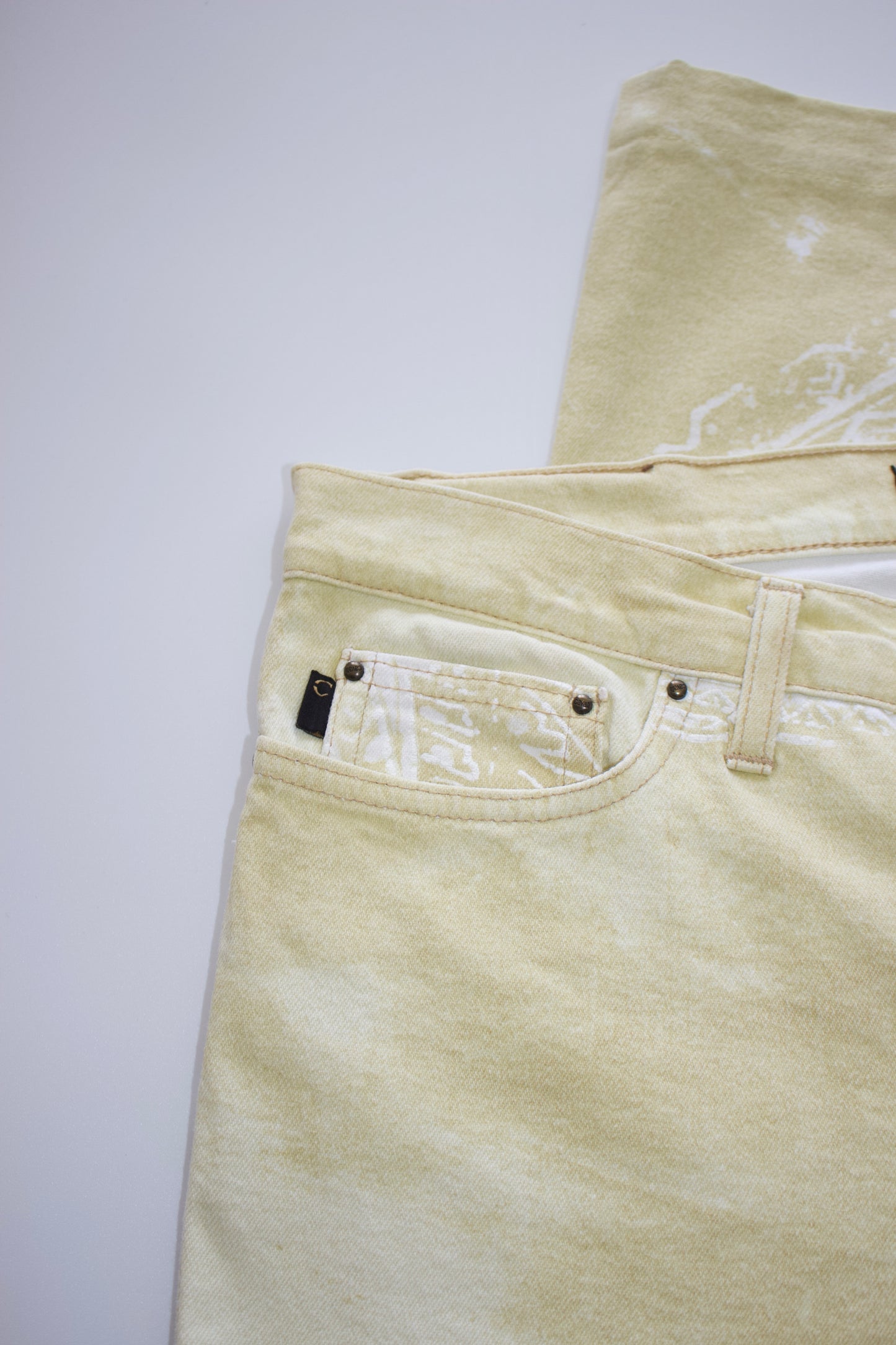 Roberto Cavalli 2000s cream paisley print jeans