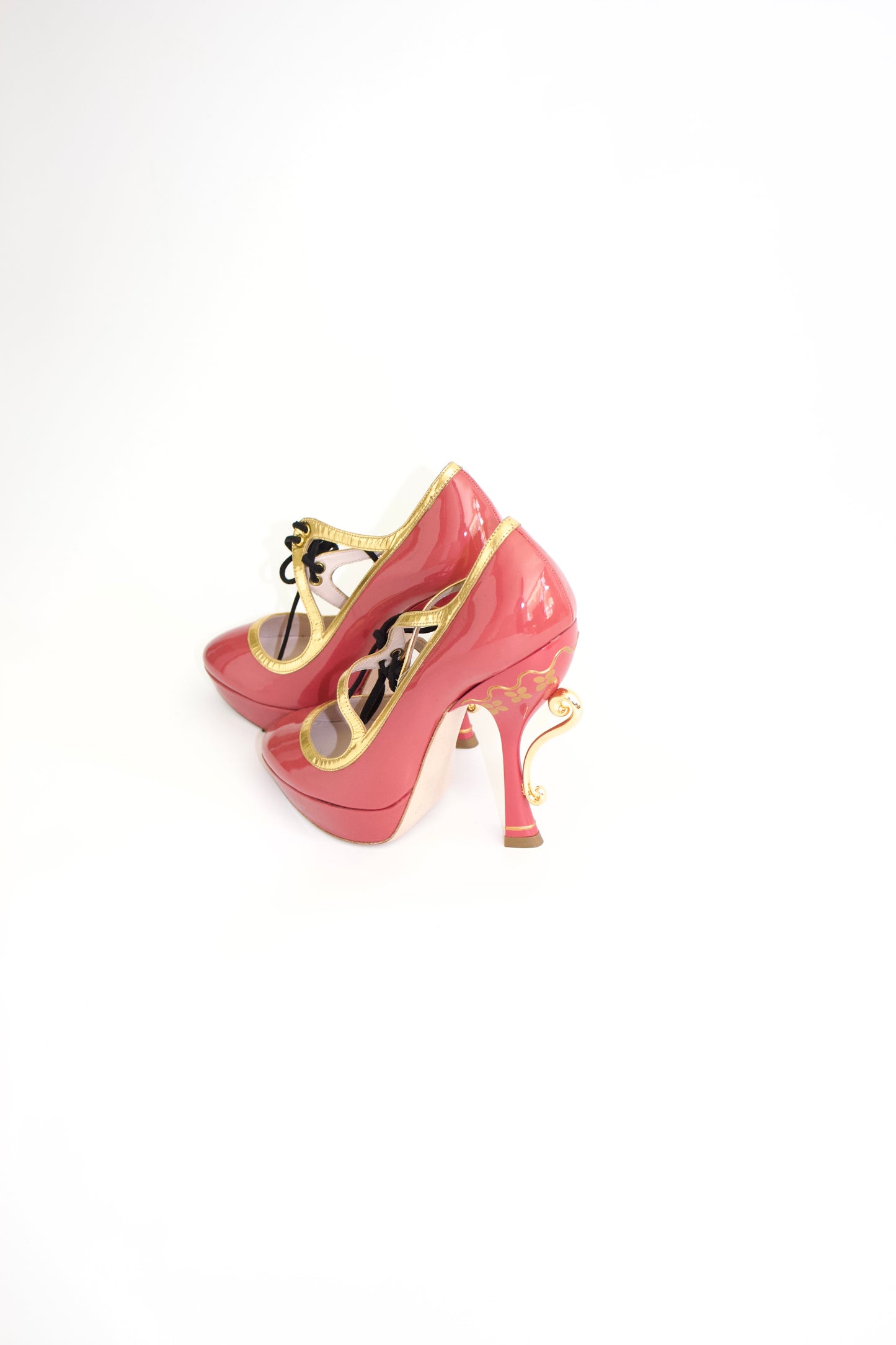 Miu Miu SS 2008 red and gold pumps