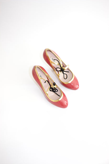 Miu Miu SS 2008 red and gold pumps