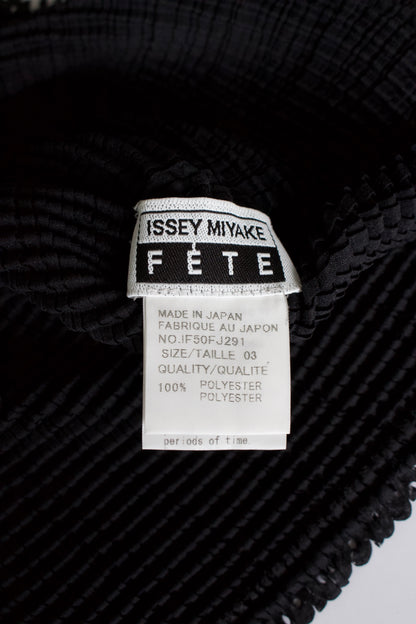 Issey Miyake Féte 2005 black top