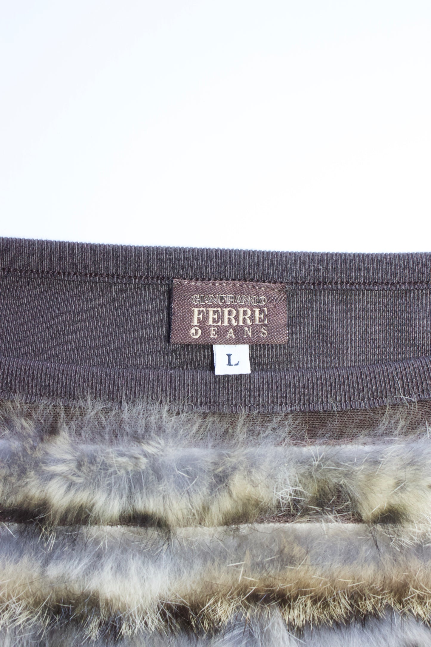 GF Ferre t-shirt with fur appliqué