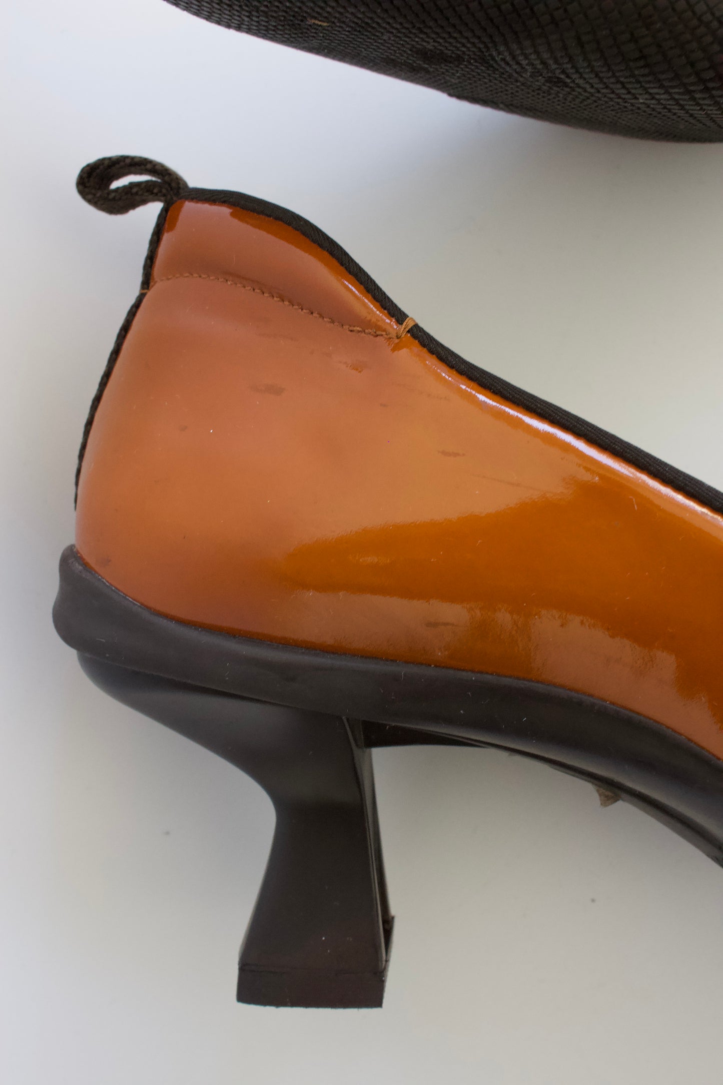 Prada FW 1999 patent leather kitten heels