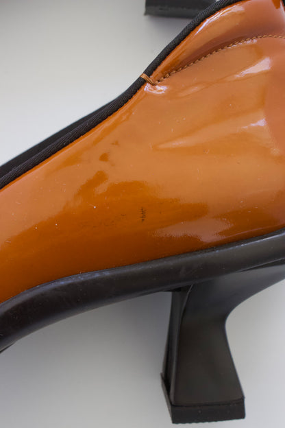 Prada FW 1999 patent leather kitten heels