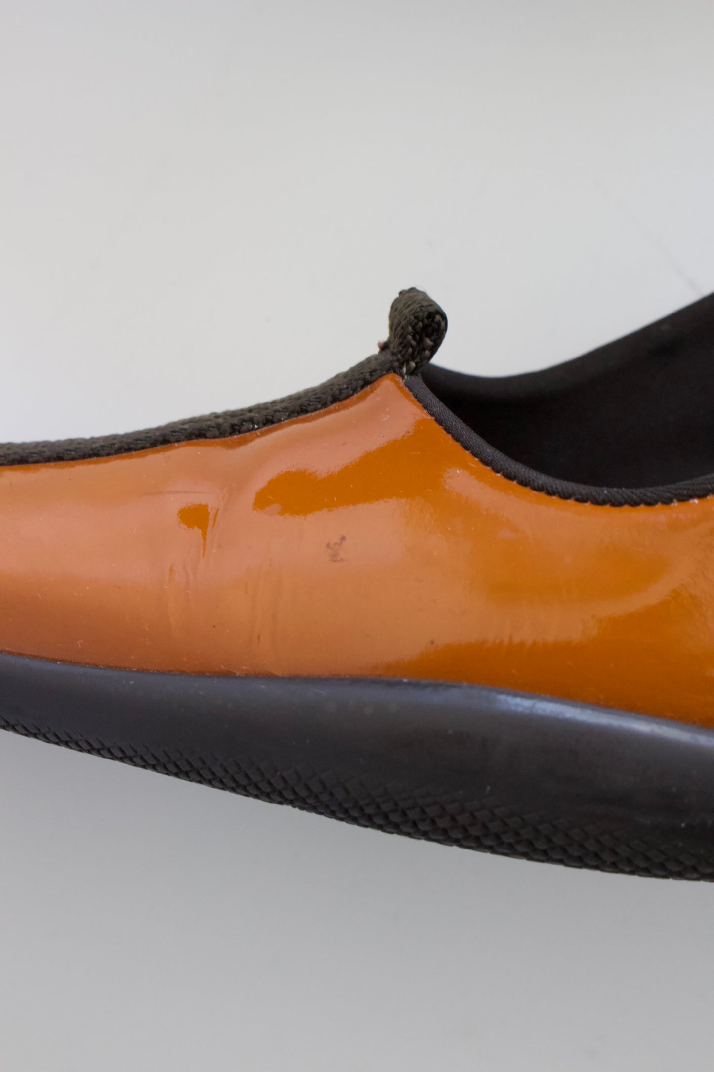 Prada FW 1999 patent leather kitten heels