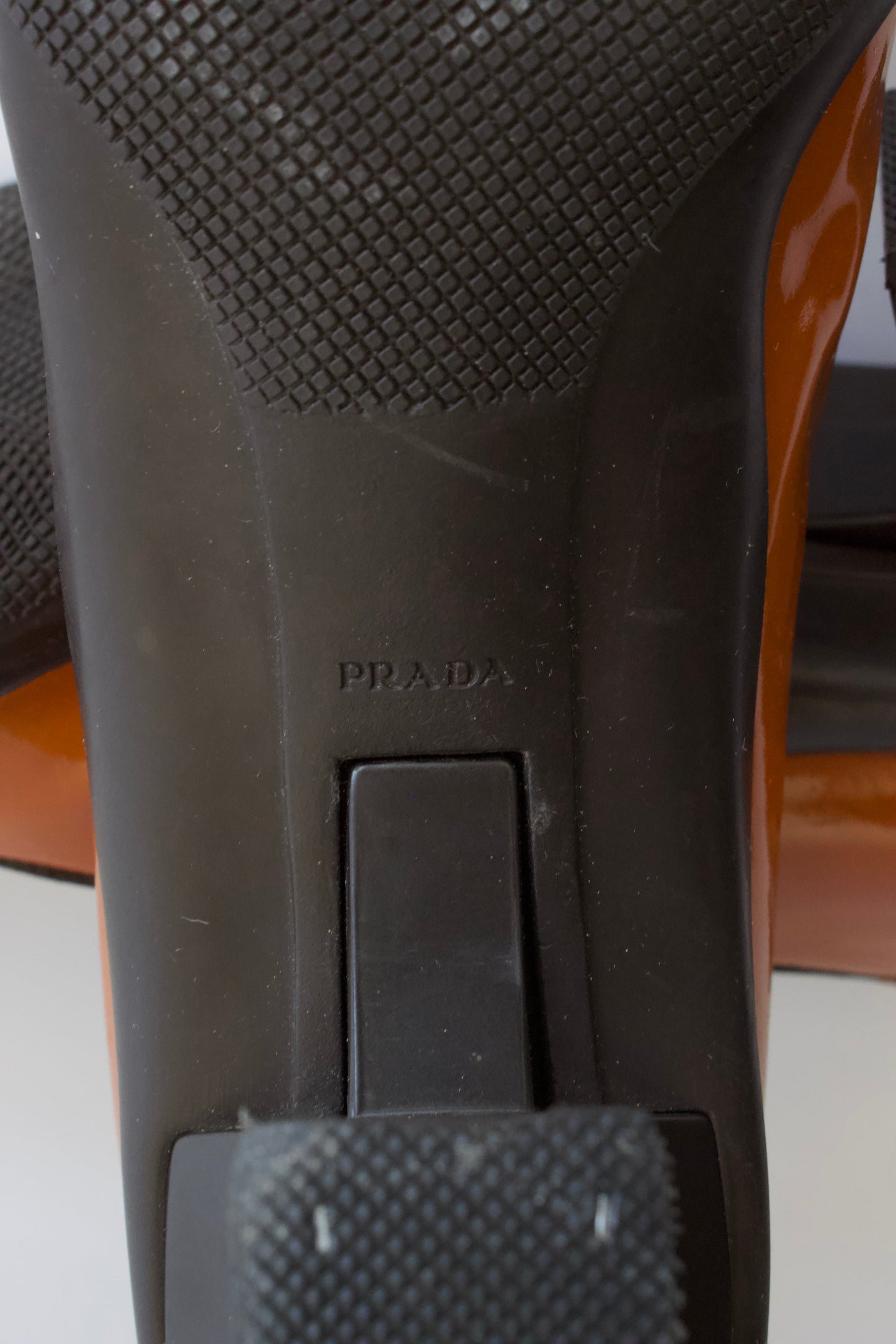 Prada FW 1999 patent leather kitten heels